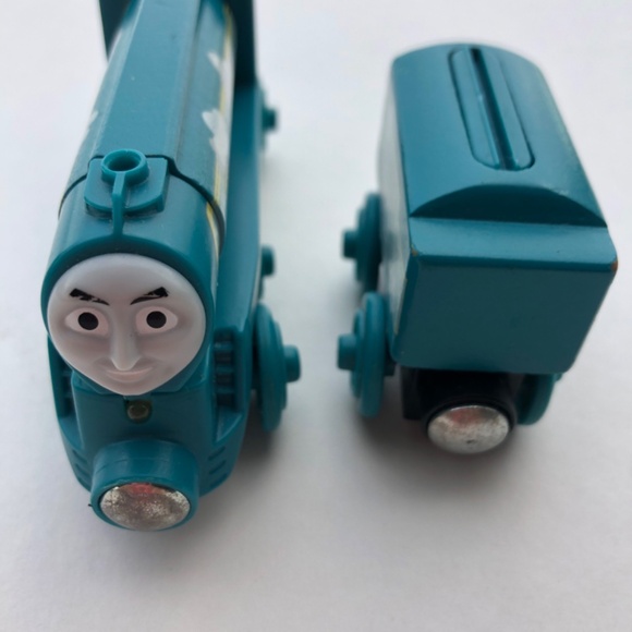 Thomas and Friends Wooden Railway Sodor Engine Wash Roll n’ Whistle Connor - Picture 14 of 16